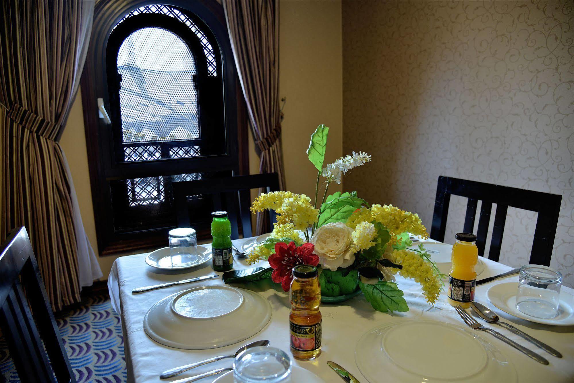 Taiba Front Hotel Medina Bagian luar foto